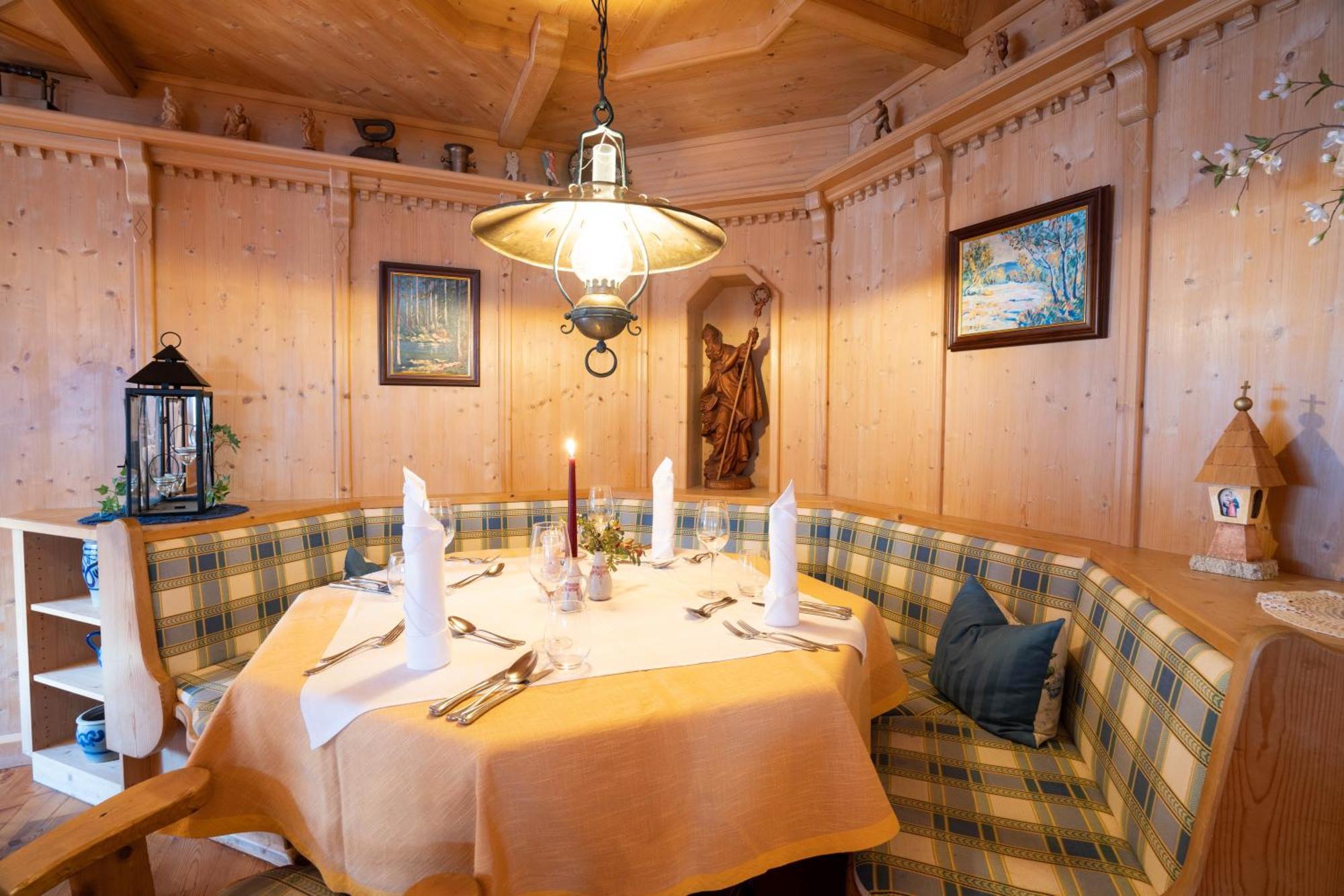 Alpin Panoramahotel Laerchenhof Хайлигенблут Экстерьер фото